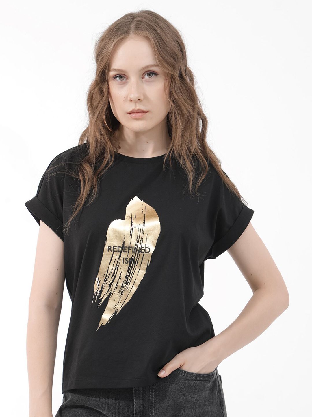 RAREISM Women Printed V-Neck Extended Sleeves Pockets T-shirt