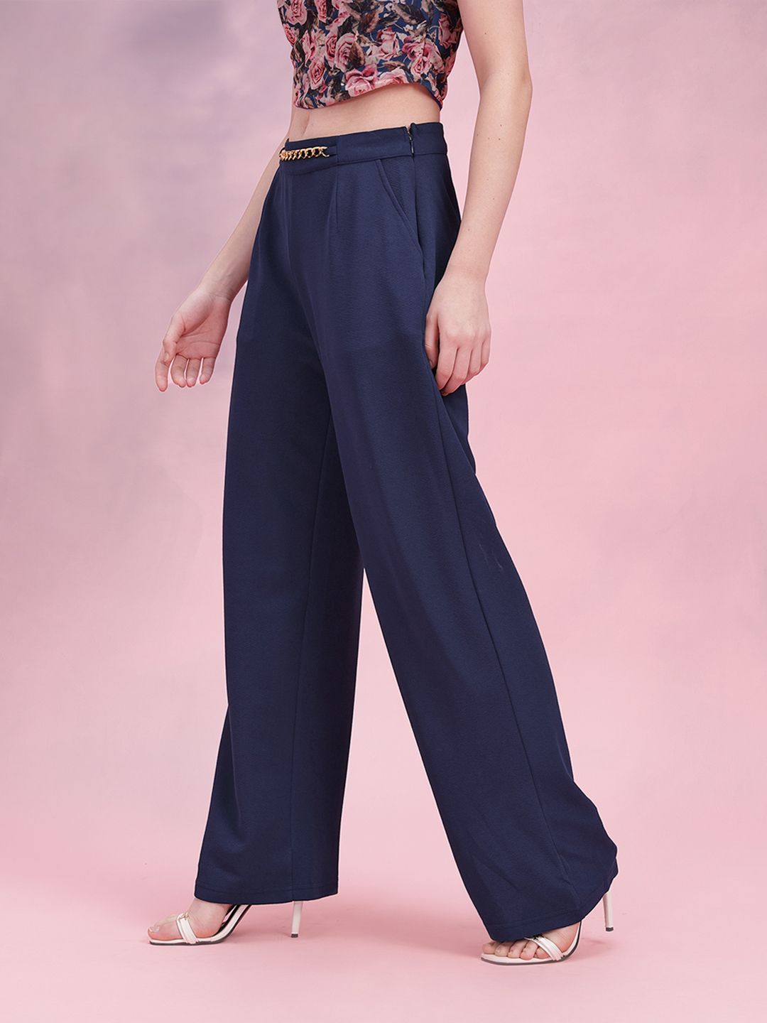 DressBerry Women Metallic Chain Detail Textured Pleated Trousers