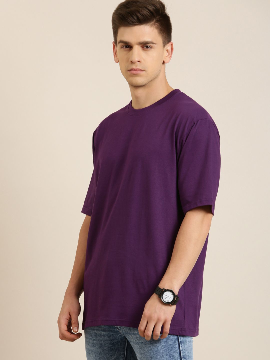 Difference of Opinion Men Solid Pure Cotton Drop-Shoulder Oversized Fit T-shirt
