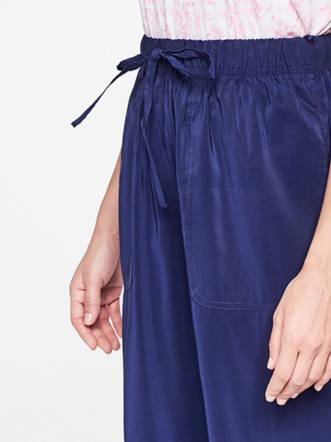 AND Women Navy Blue Straight Fit Pleated Trousers