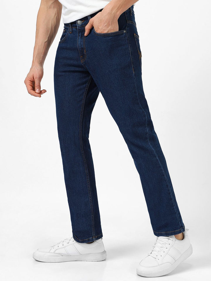 Urbano Fashion Men Mid Rise Light Fade Stretchable Bootcut Jeans