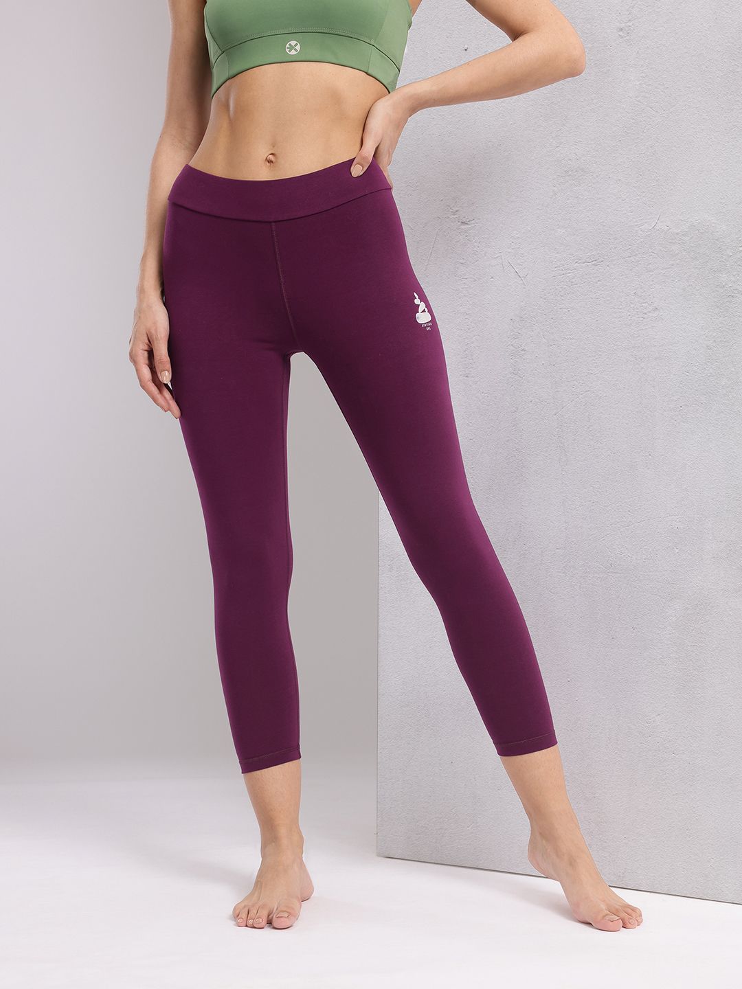 HRX by Hrithik Roshan Women Connect Story Cropped Yoga Tights