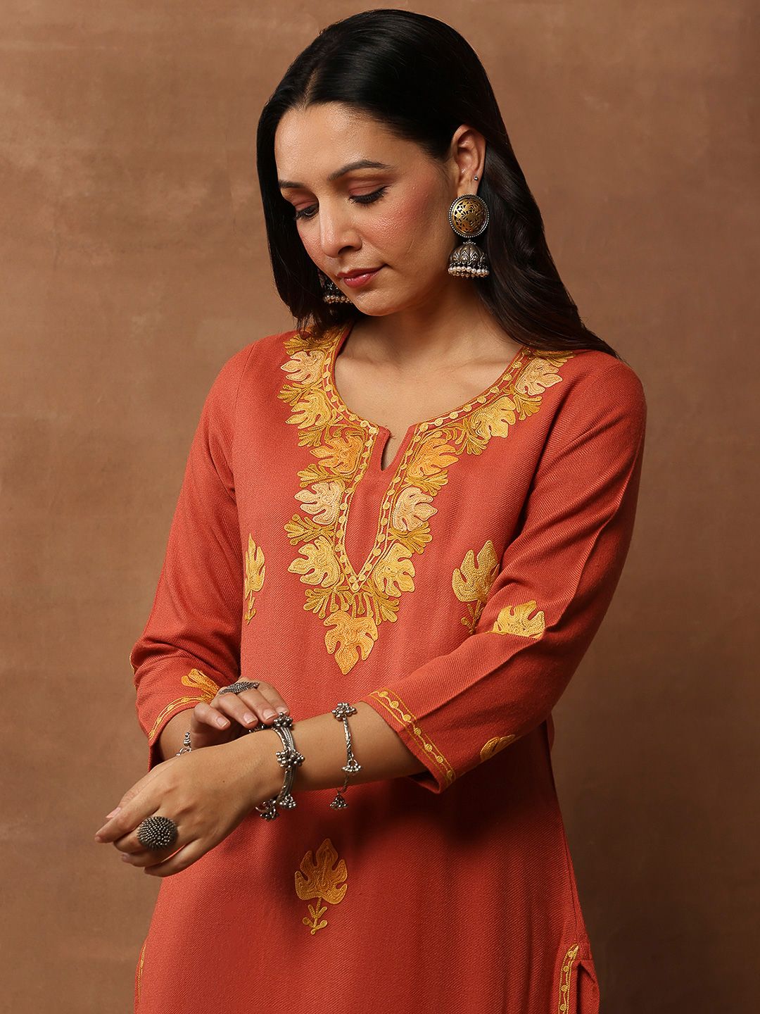 House of Chikankari Women Coral Woollen Aari Embroidered Kurta