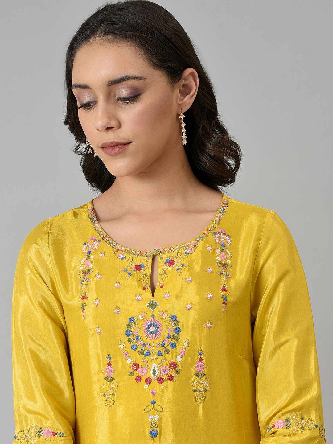 W Women Yellow Embroidered Thread Work Anarkali Kurta