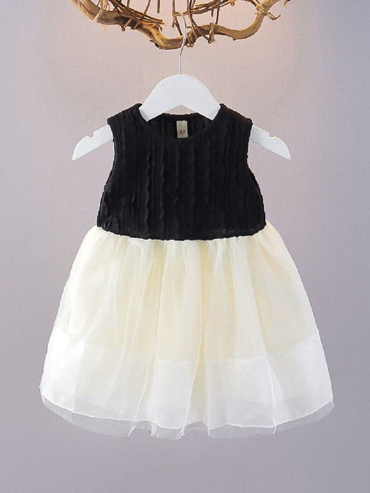 YK Girls Self Design Fit & Flare Sleeveless Dress
