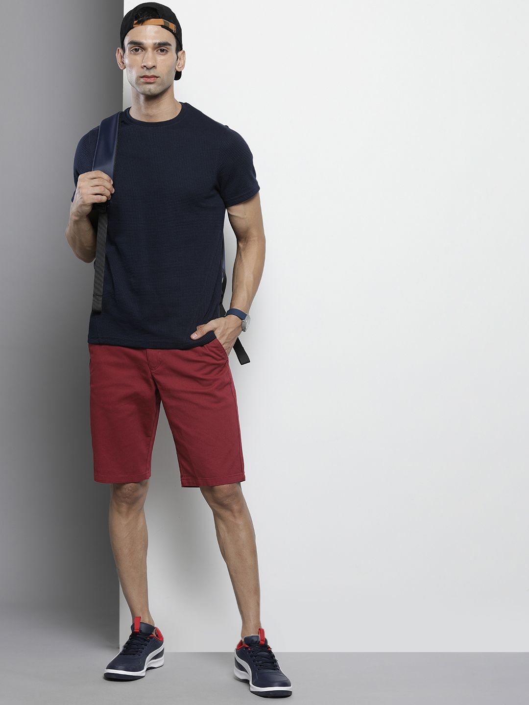 The Indian Garage Co Men Maroon Solid Slim Fit Denim Shorts