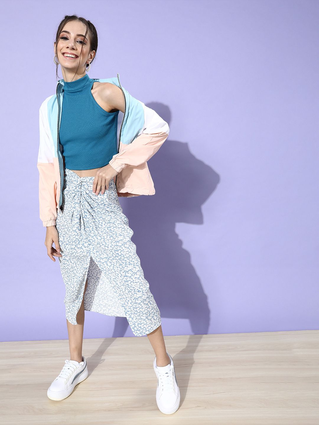 STREET 9 Woman Tranquil Teal Solid Cropped Top