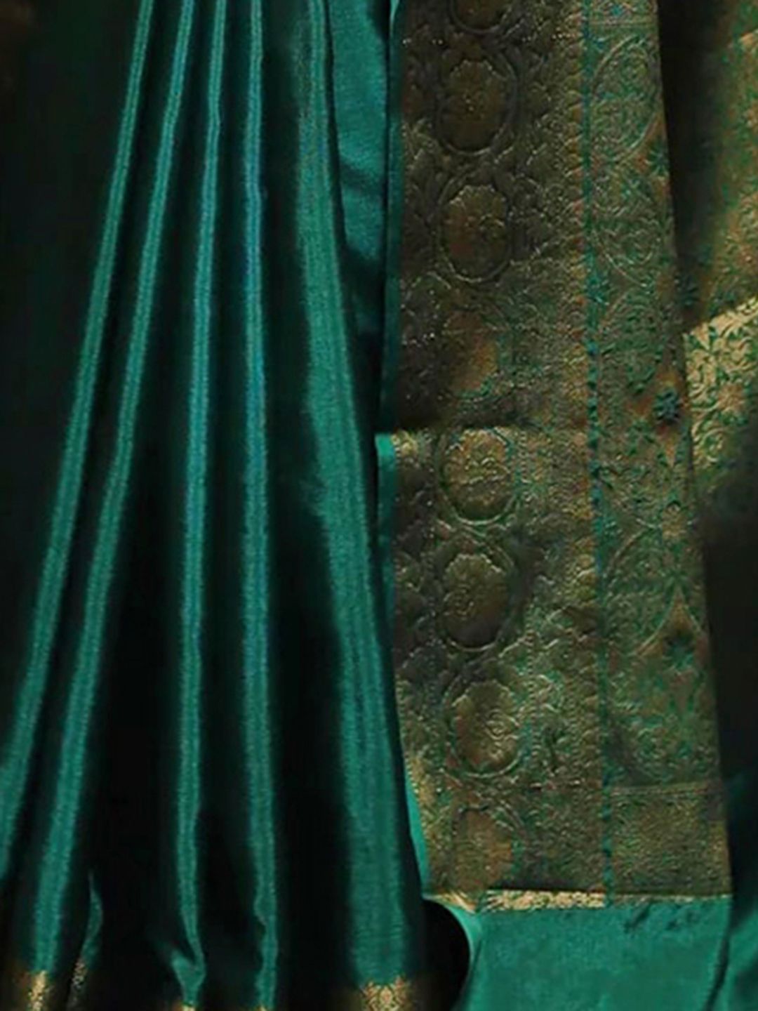 KALINI Zari Banarasi Saree