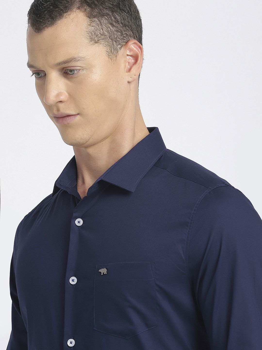 THE BEAR HOUSE Spread Collar Slim Fit Formal Shirt