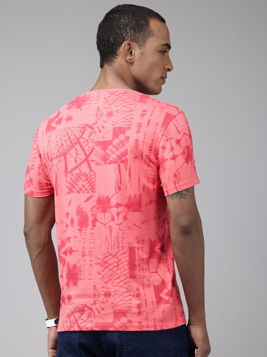 SPYKAR Pure Cotton Abstract Printed Slim Fit T-shirt