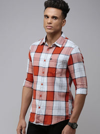 SPYKAR Men Pure Cotton Slim Fit Checked Casual Shirt
