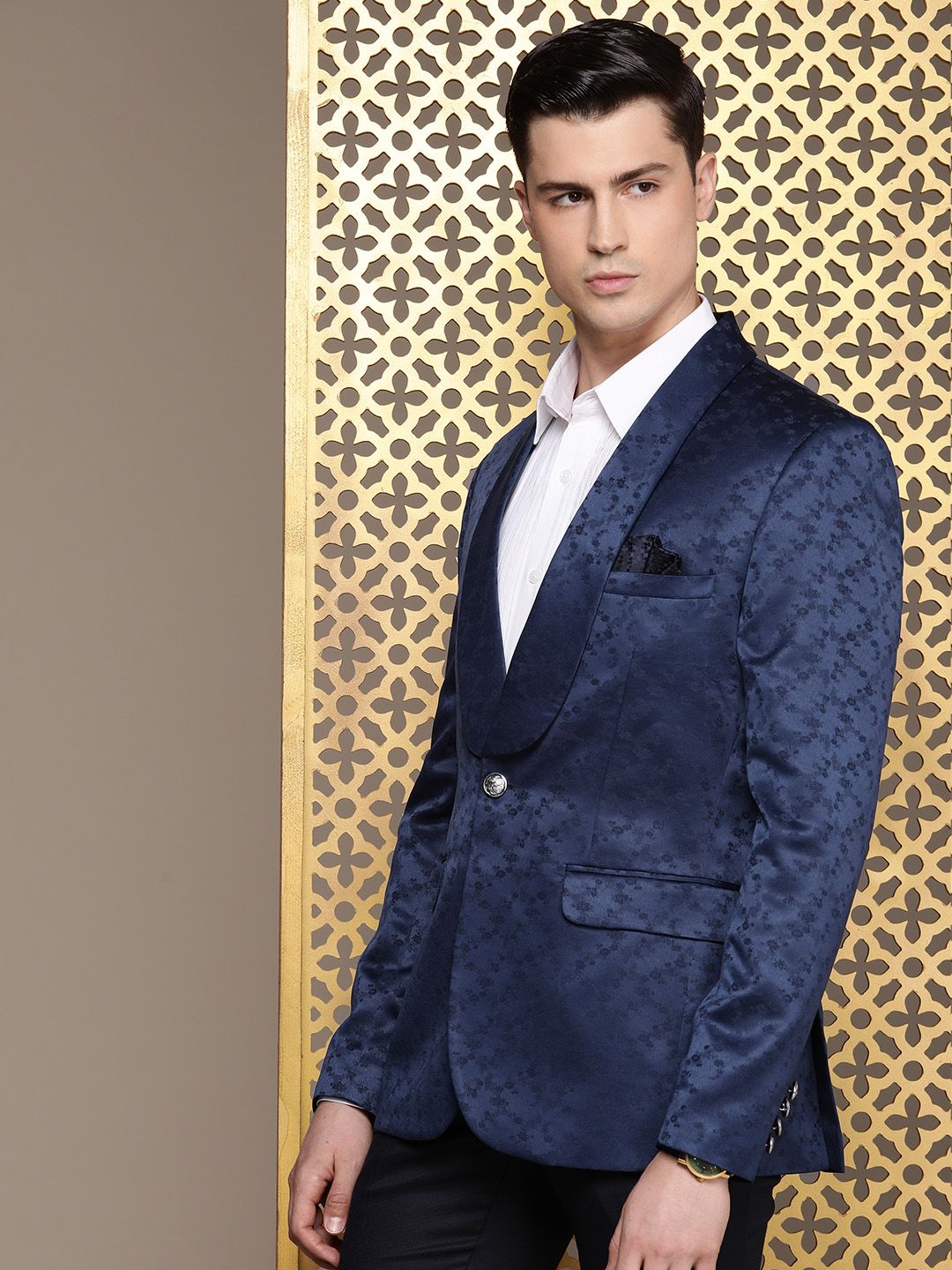 House of Pataudi Tailored Floral Self Design Velvet Finish Single-Breasted Party Blazer