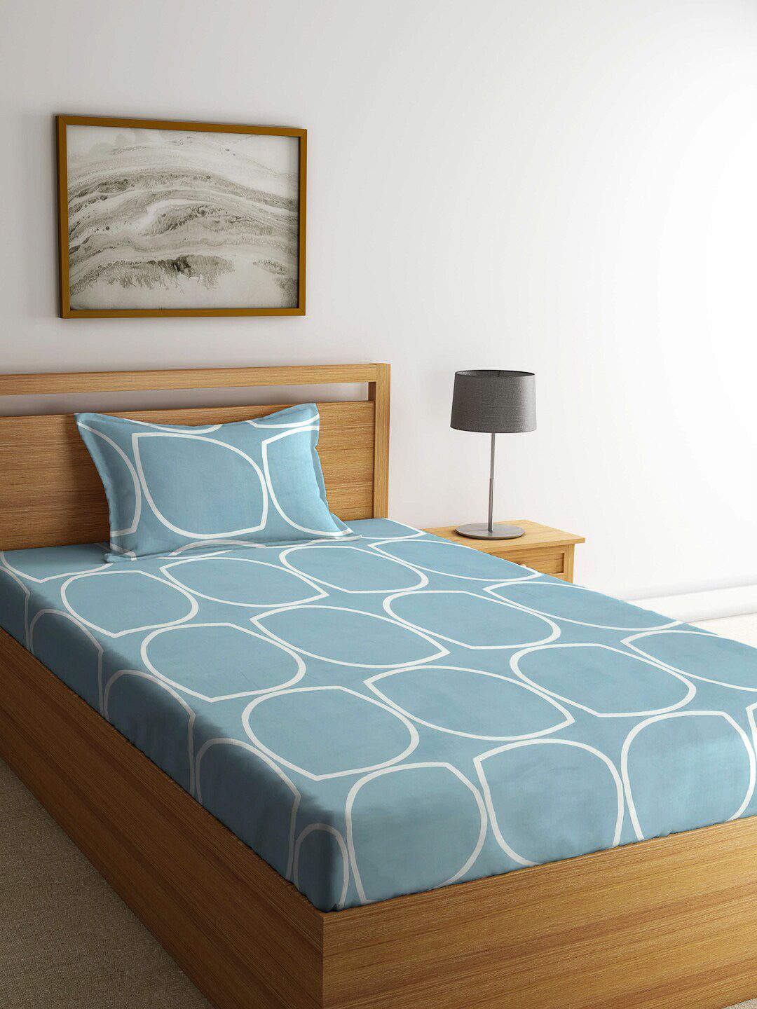KLOTTHE Blue & White Geometric Printed 300TC Fitted Single Bedsheet With Pillow Cover