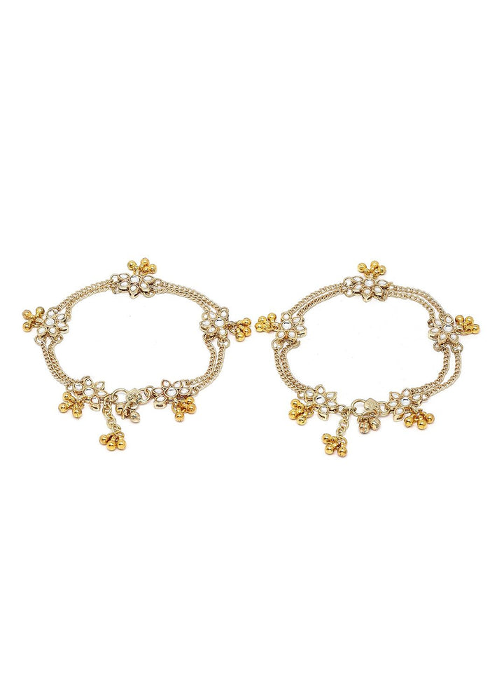 KARATCART Gold-Plated White Kundan Studded Anklet