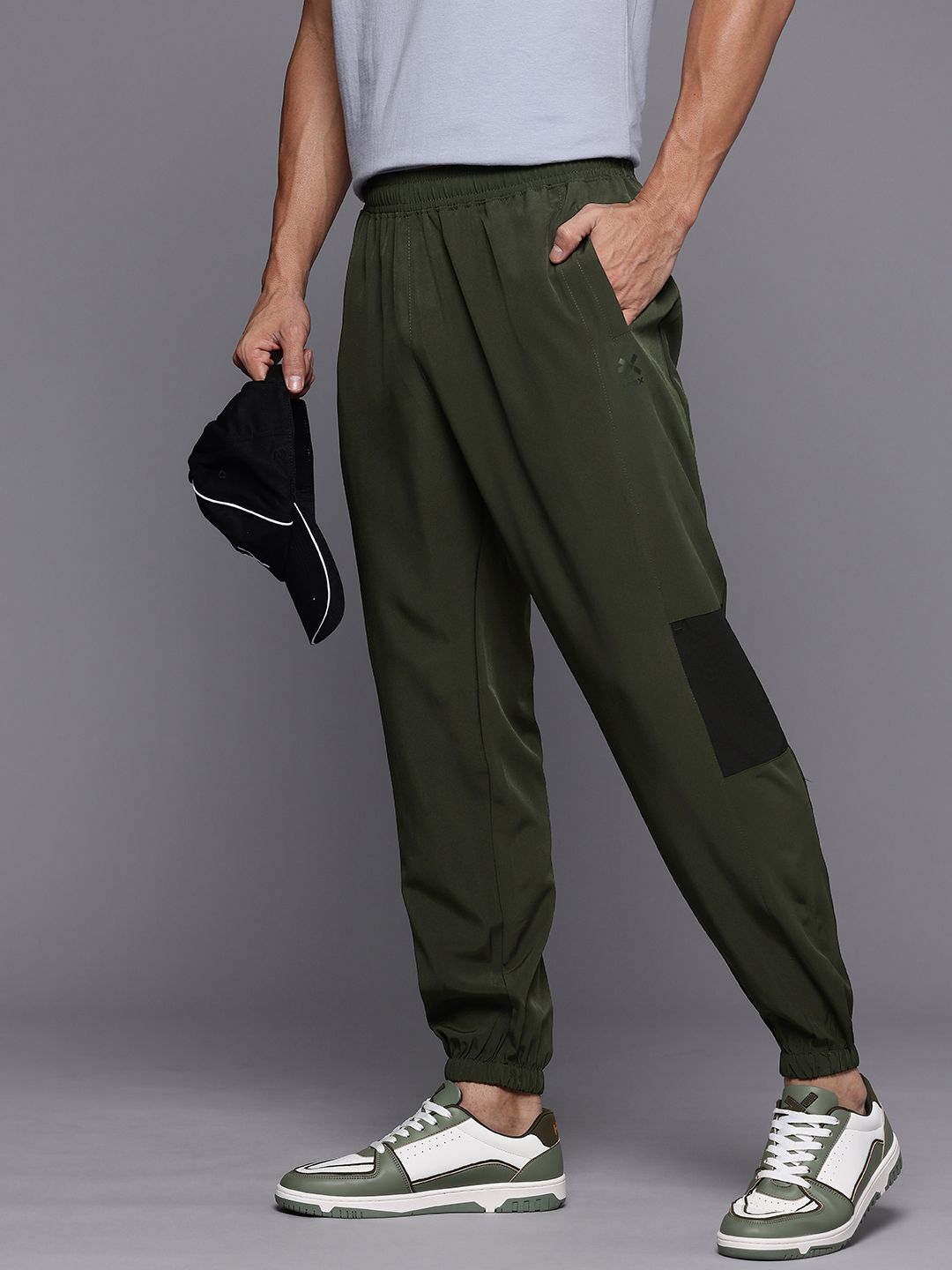 HRX by Hrithik Roshan Men Rapid Dry Regular Joggers