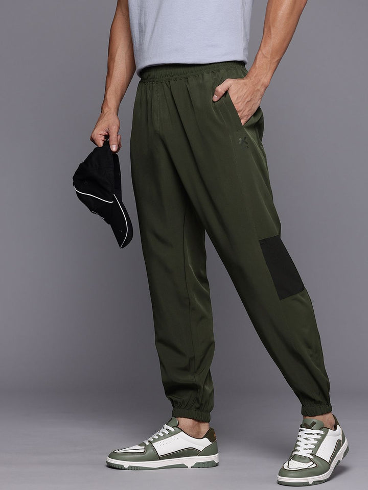 HRX by Hrithik Roshan Men Rapid Dry Regular Joggers
