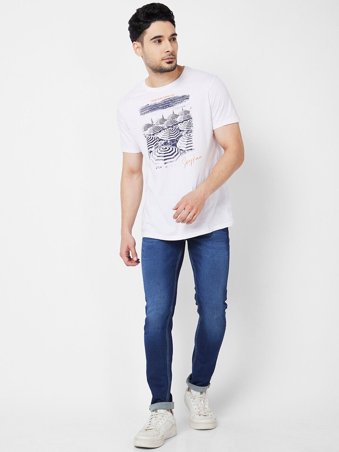 SPYKAR Men Skinny Fit Mid-Rise Heavy Fade Clean Look Stretchable Jeans