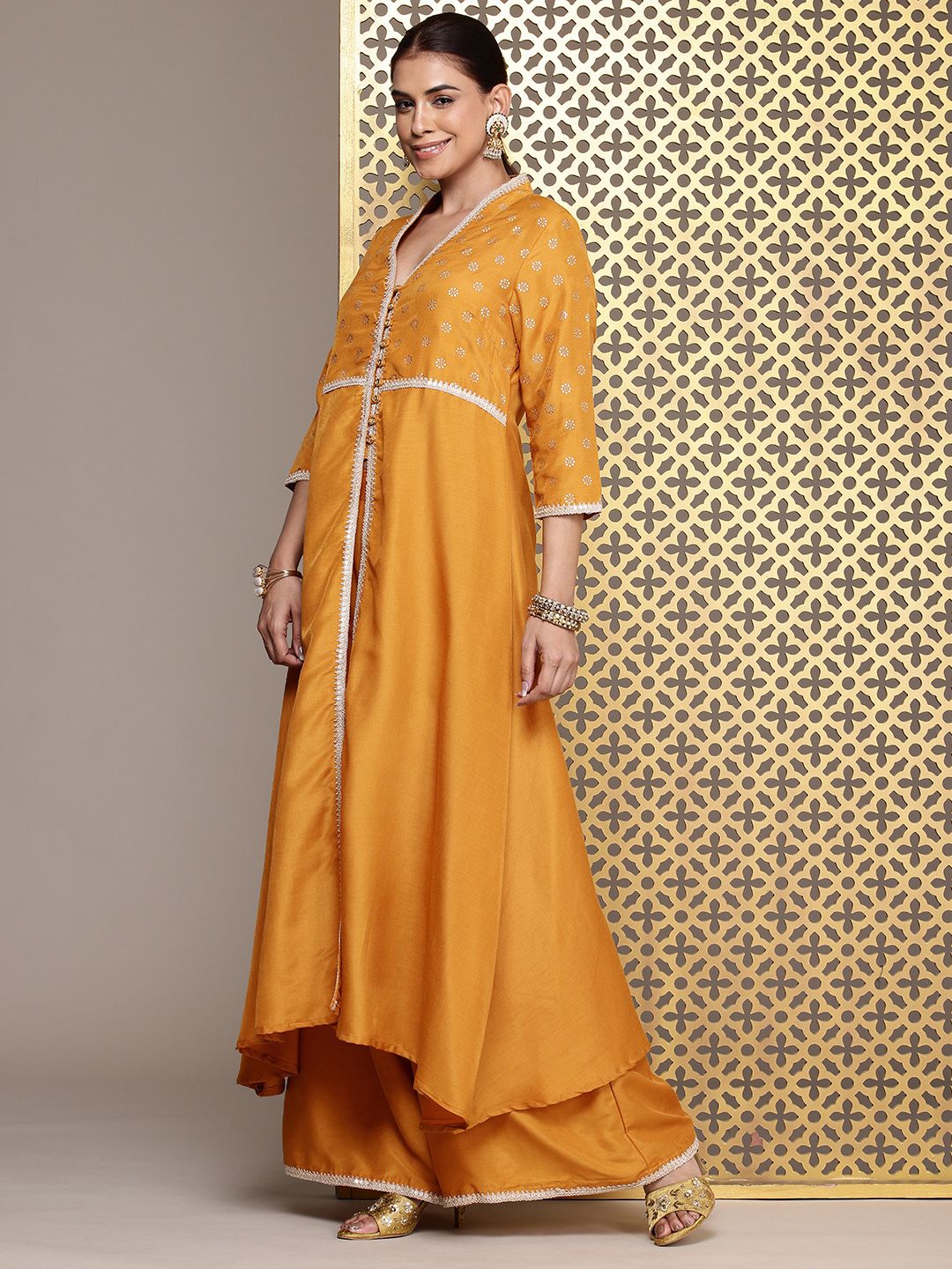 House of Pataudi Floral Printed Regular Sequinned Jashn Kurta with Palazzos & Dupatta