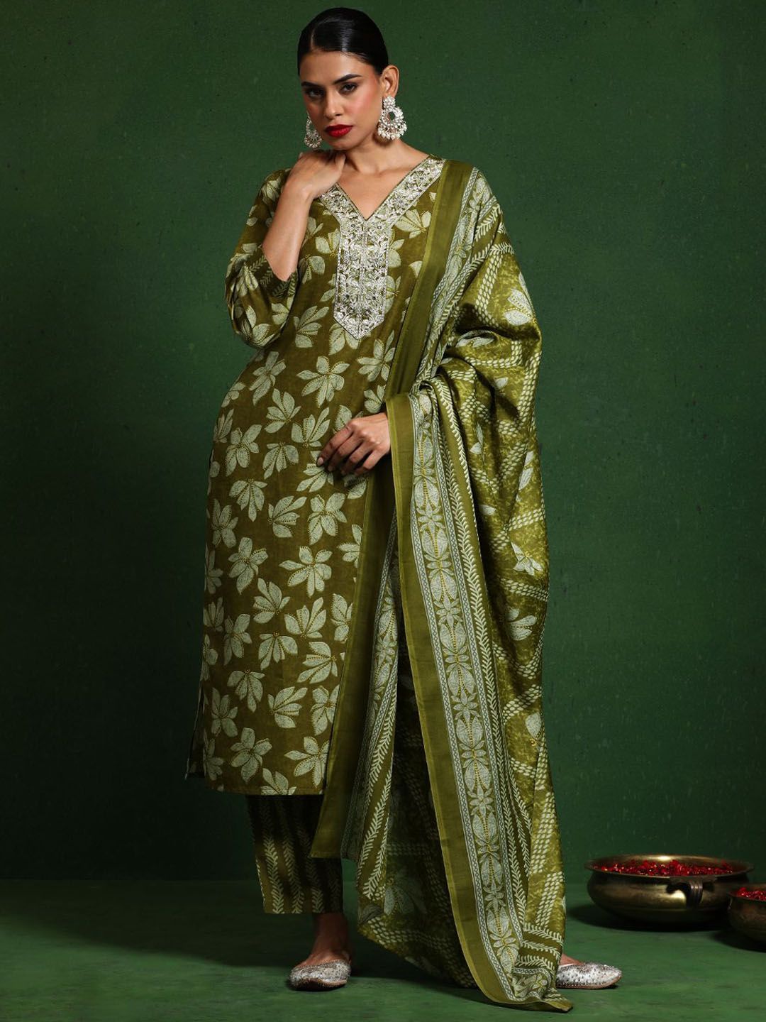 Varanga Floral Printed V-Neck Straight Kurta With Trousers And Dupatta