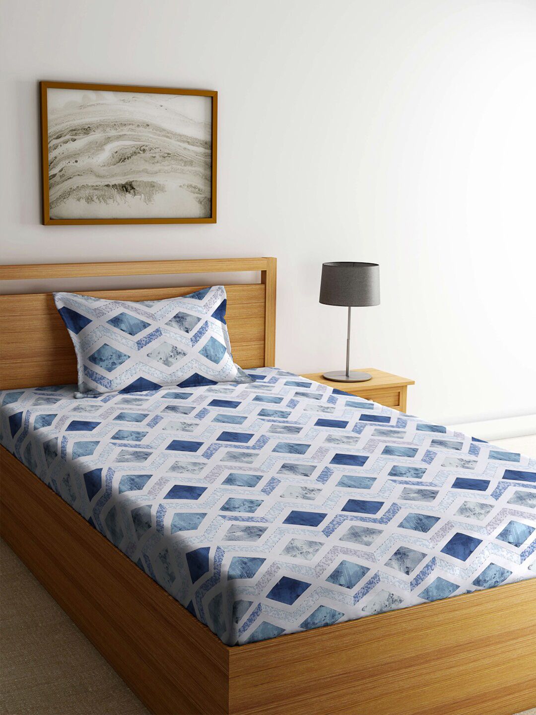 KLOTTHE Blue & White Geometric Printed Pure Cotton 400 TC Fitted Single Bedsheet Set