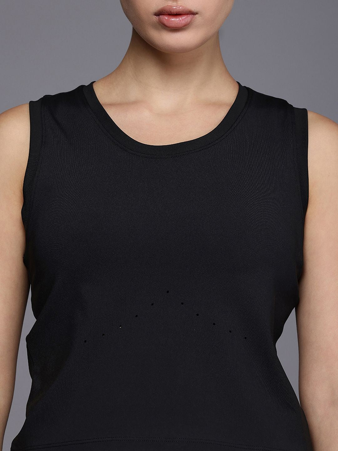 HRX by Hrithik Roshan Performancebonded Sleeveless Rapid-Dry Training T-shirt