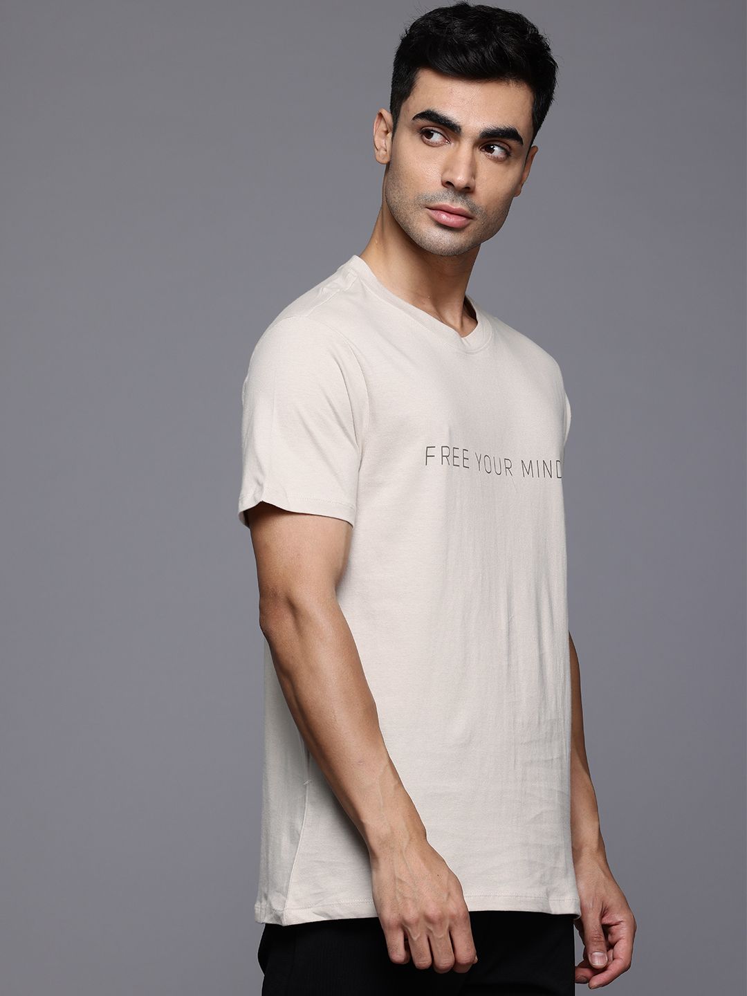 HRX by Hrithik Roshan Men Relaxed Fit Pure Cotton Yoga T-shirt