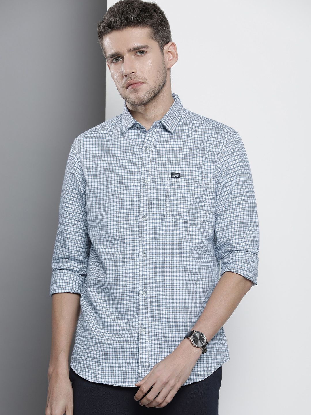 The Indian Garage Co Men Slim Fit Opaque Checked Casual Shirt