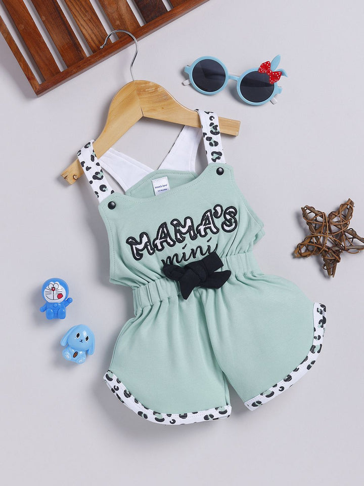 Moms Love Infant Girls Pure Cotton Self Design Basic Jumpsuit