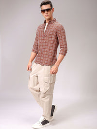 The Indian Garage Co Men Cutaway Collar Checked Cotton Slim Fit Casual Shirt