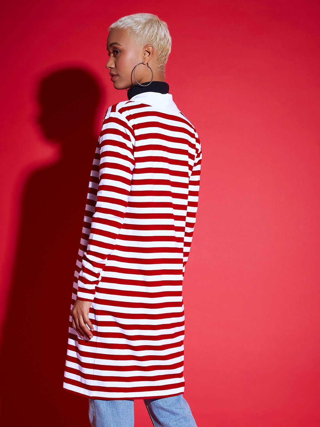 SASSAFRAS Red Striped Longline Shrug