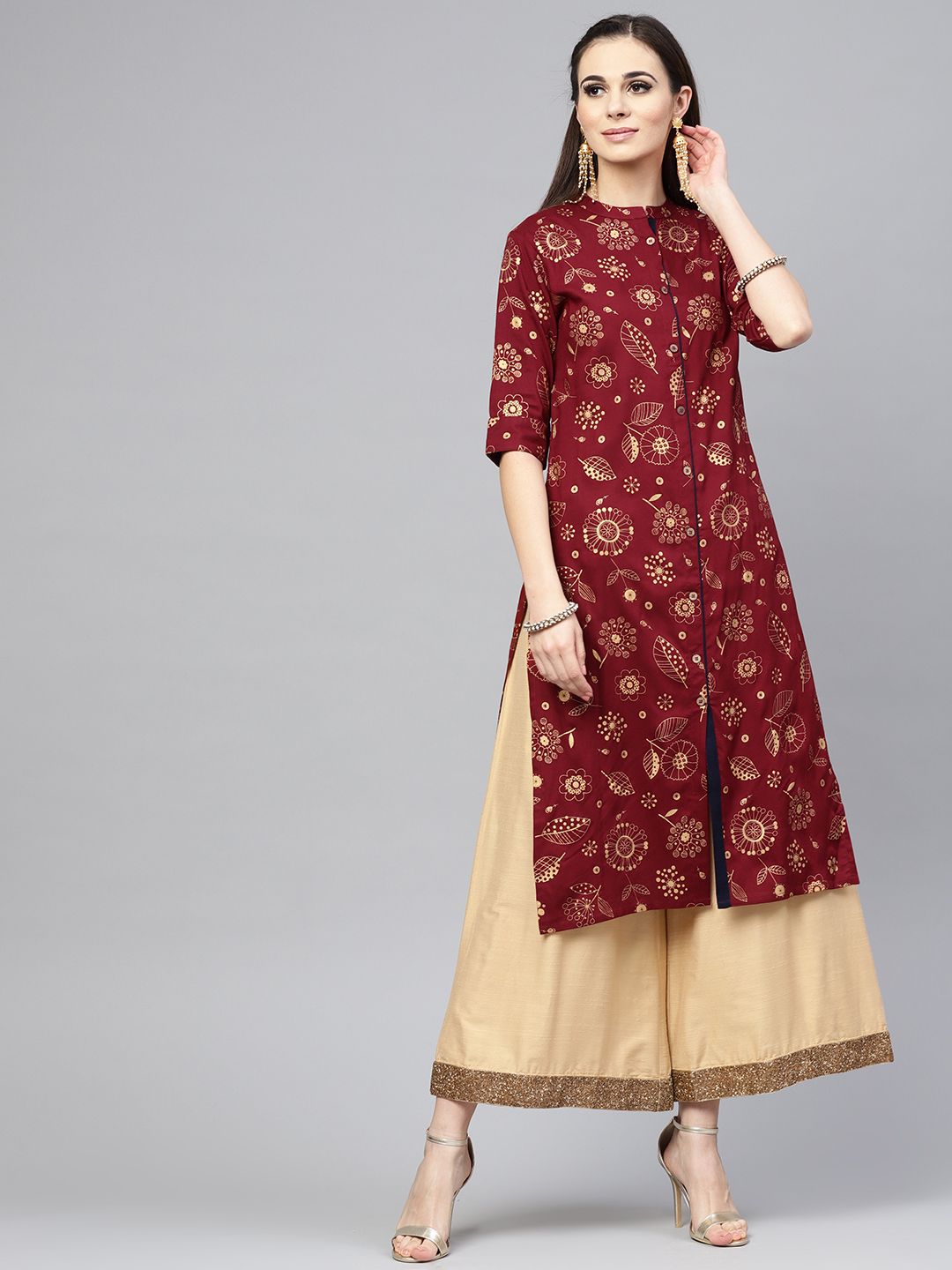 SOJANYA Women Maroon & Golden Printed Straight Kurta