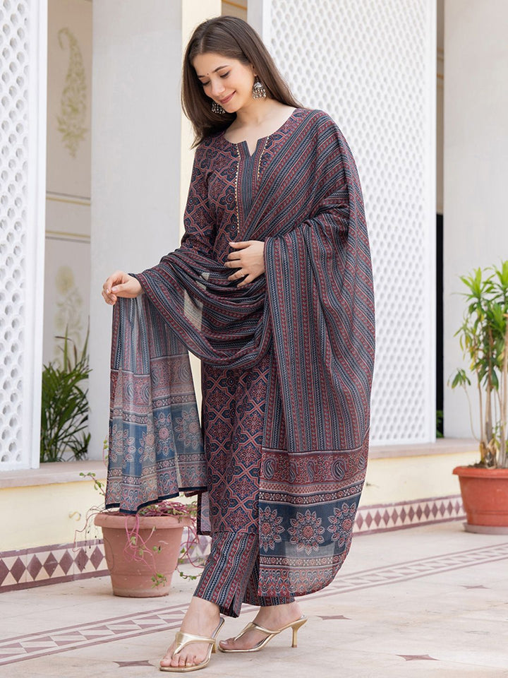 KALINI Ethnic Motifs Printed Regular Gotta Patti Straight Kurta with Trousers & Dupatta