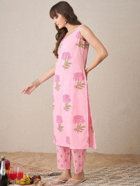 Indo Era Women Floral Printed Regular Pure Cotton Kurta with Trousers