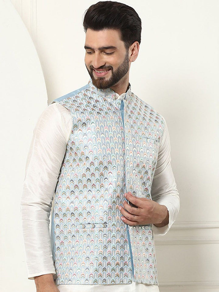 SOJANYA LUXE Men Embroidered Mandarin Collar Nehru Jackets