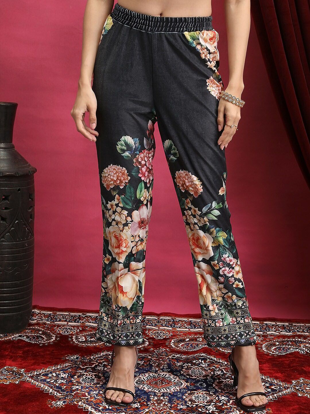 Vishudh Black Floral Printed Regular Kurta With Trousers & Dupatta