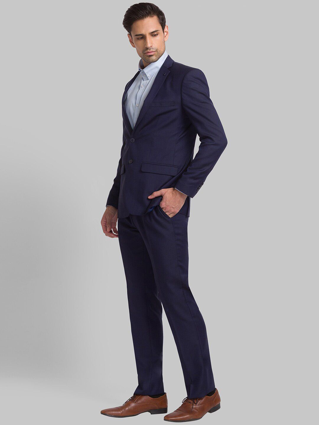Raymond Men Single Breasted Two Piece Formal Suit