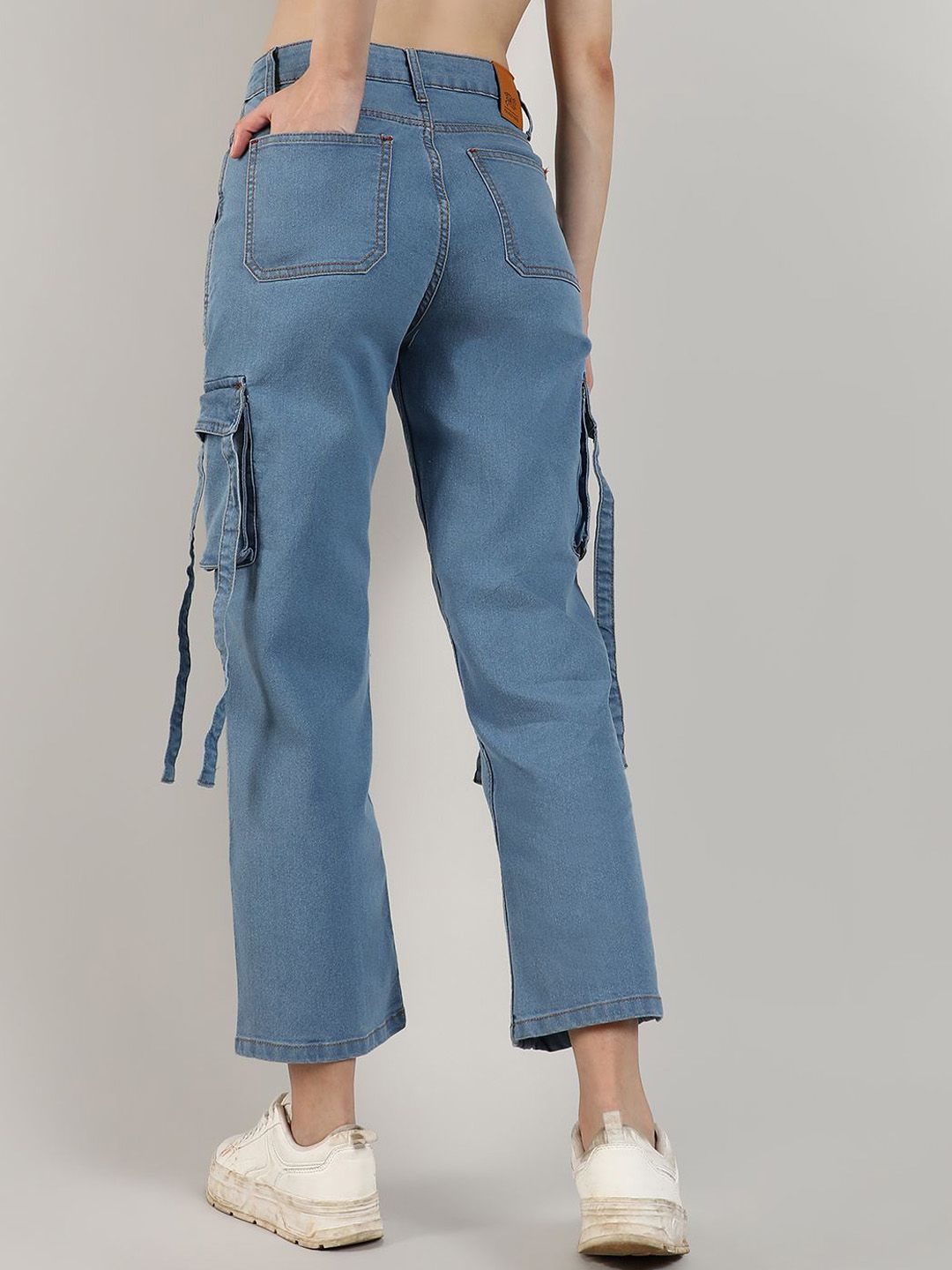 Campus Sutra Women Smart Clean Look Cotton Cargo Denim Jeans