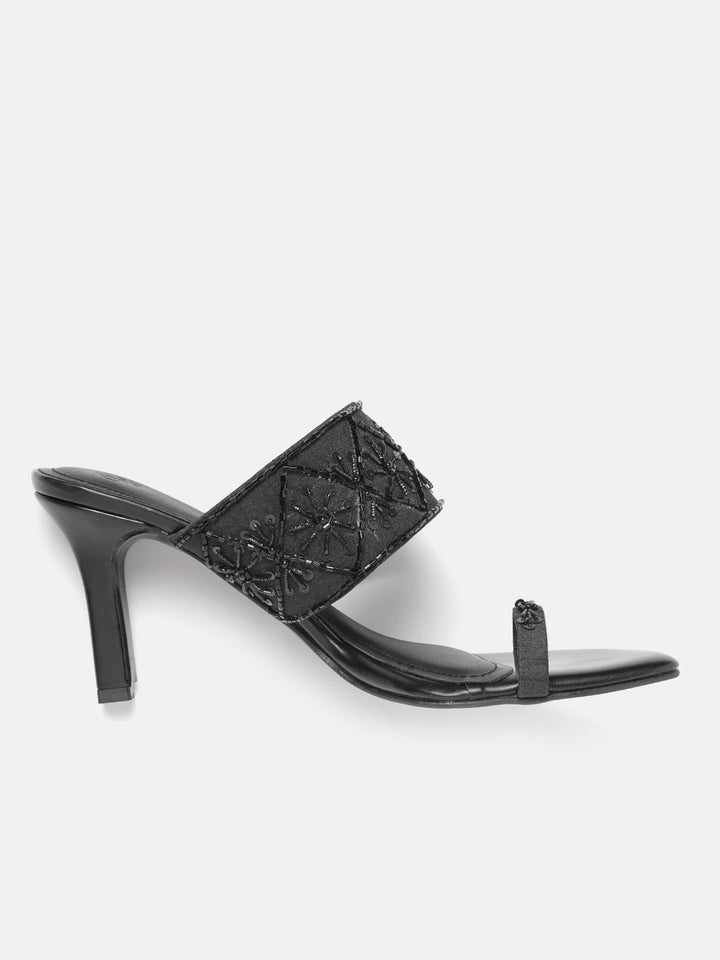 House of Pataudi  Open Toe Embellished Slim Heels