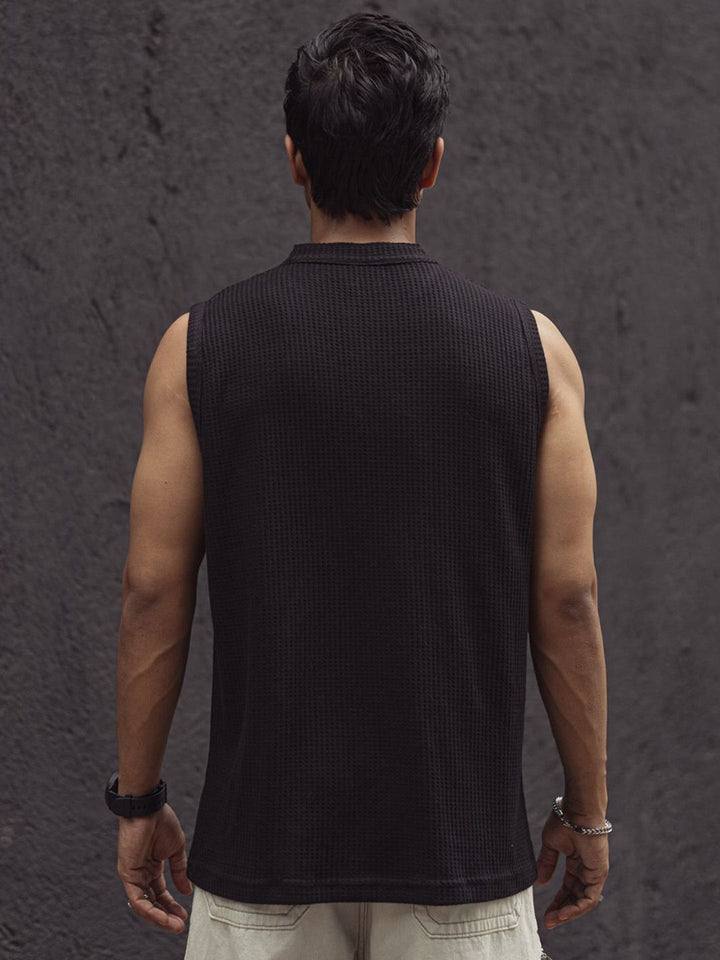 Powerlook Men Self Design Henley Neck T-shirt