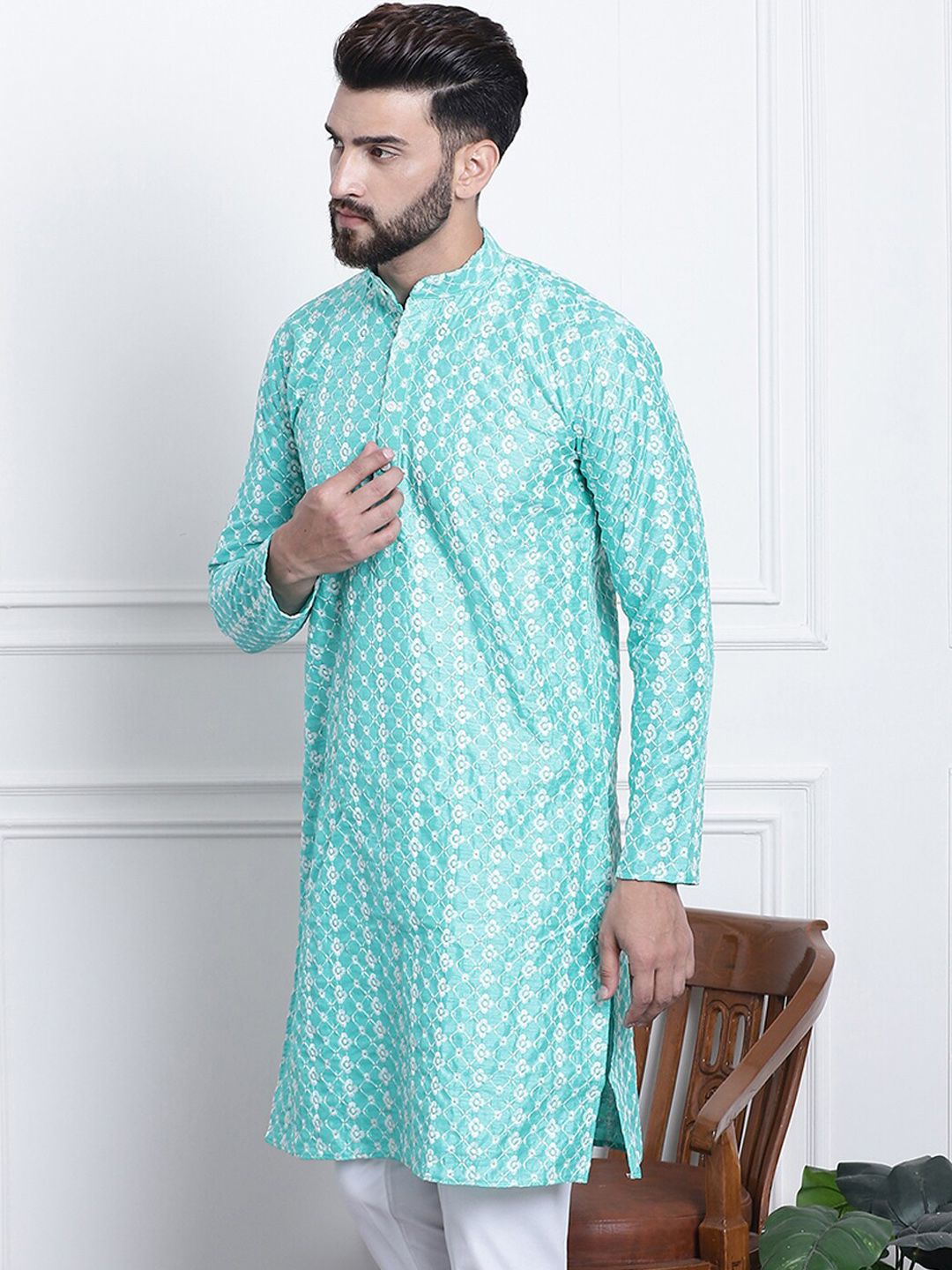 SOJANYA Kurta Kolar Mandarin Sulam Bunga