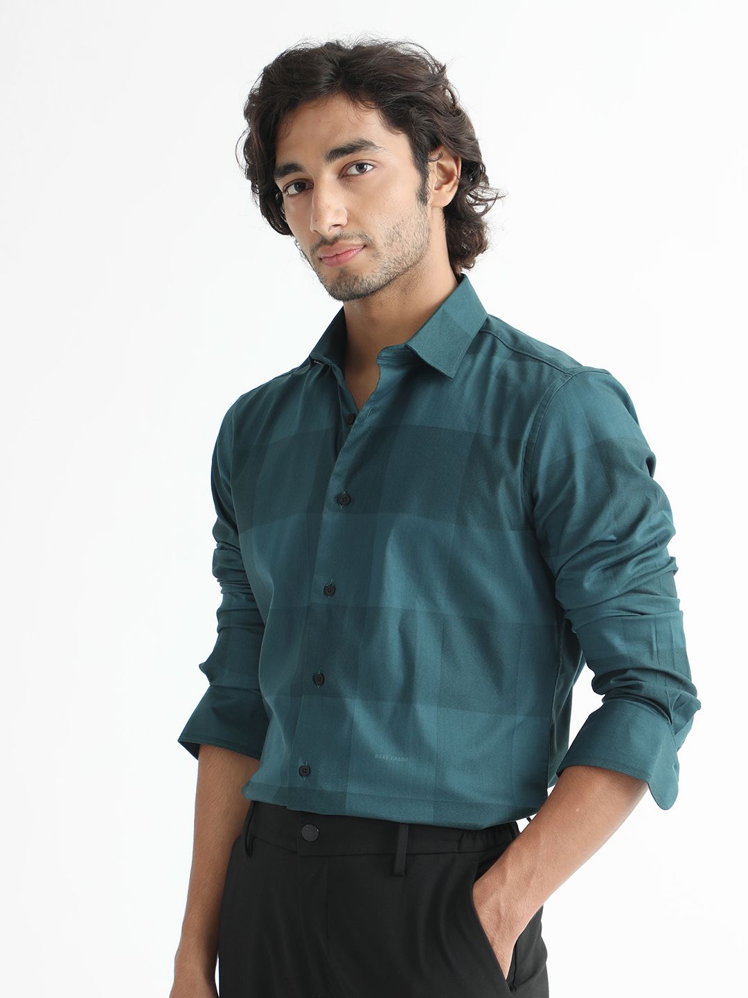 RARE RABBIT Men Santhe Checked Slim Fit Cotton Shirt