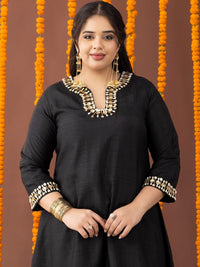 Mamicha Embroidered V-Neck Top & Trousers Co-Ords