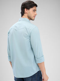 SPYKAR Men Solid Pocket Detailing Slim Fit Casual Shirt