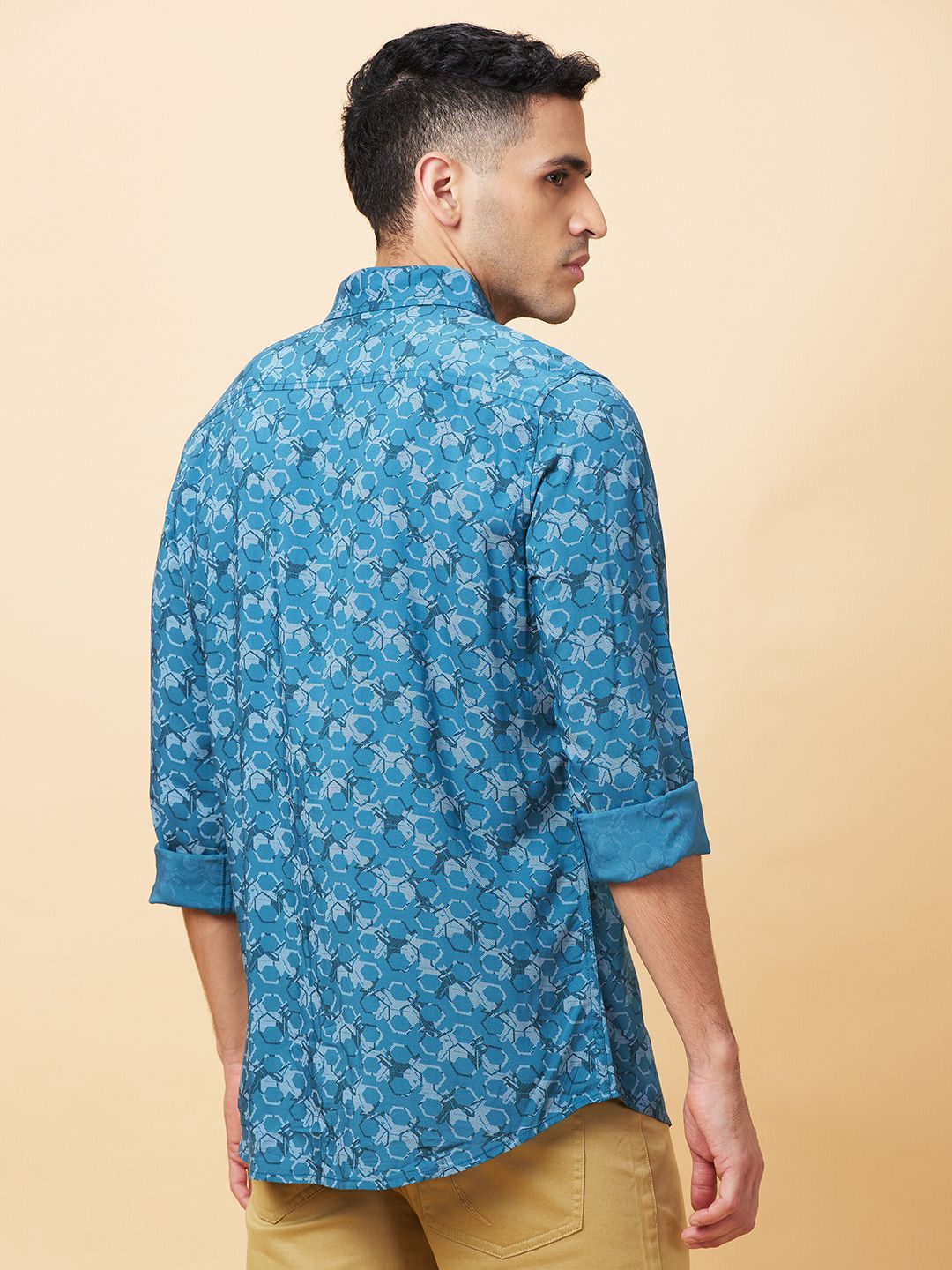 Being Human Men Slim Fit Floral Opaque Printed Casual Shirt