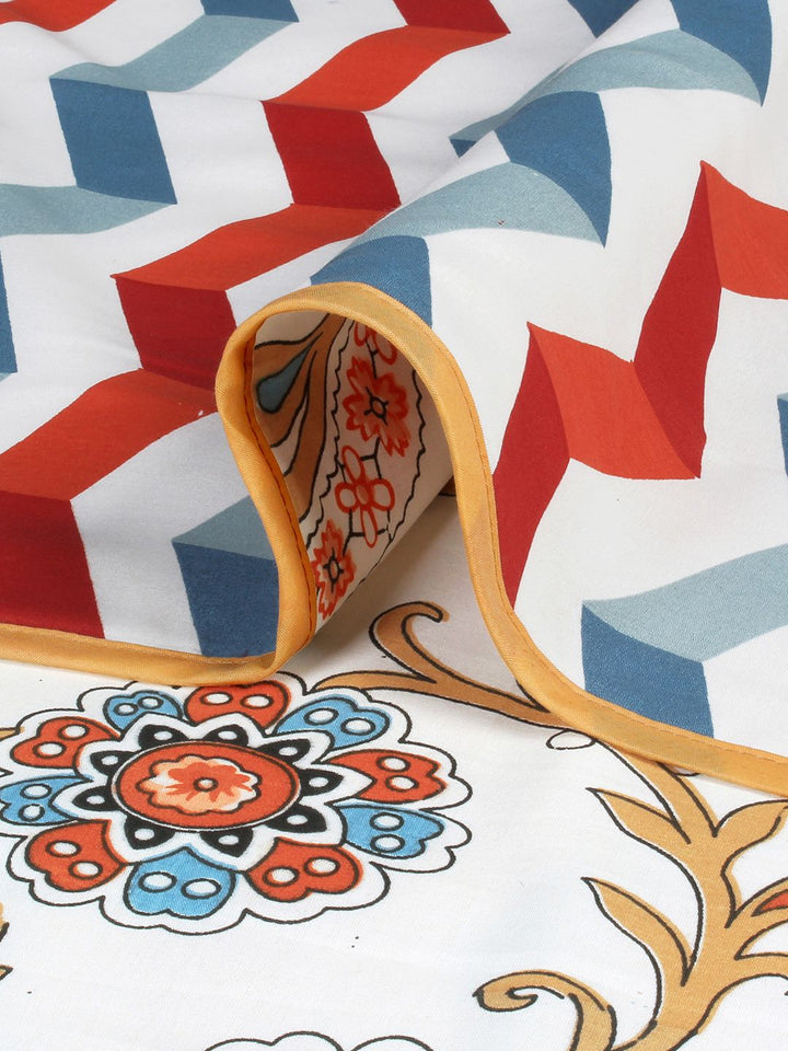 Story@home White & Red Geometric Cotton AC Room 150 GSM Reversible Double Bed Dohar