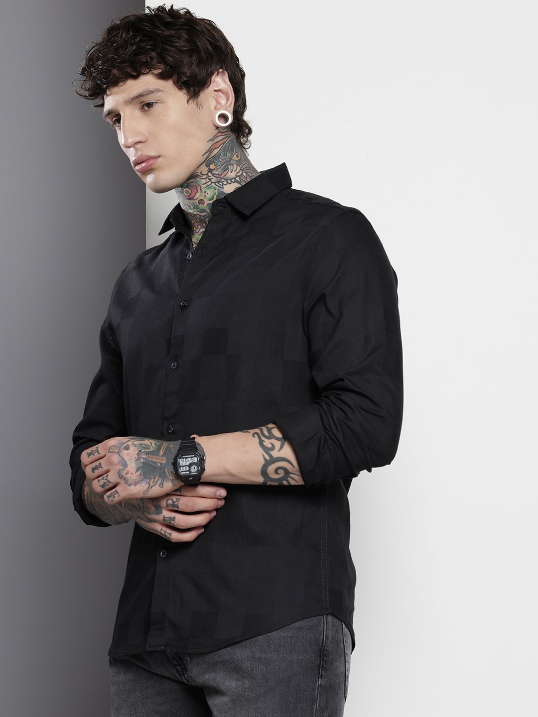 The Indian Garage Co Men Slim Fit Textured Dobby Party Shirt