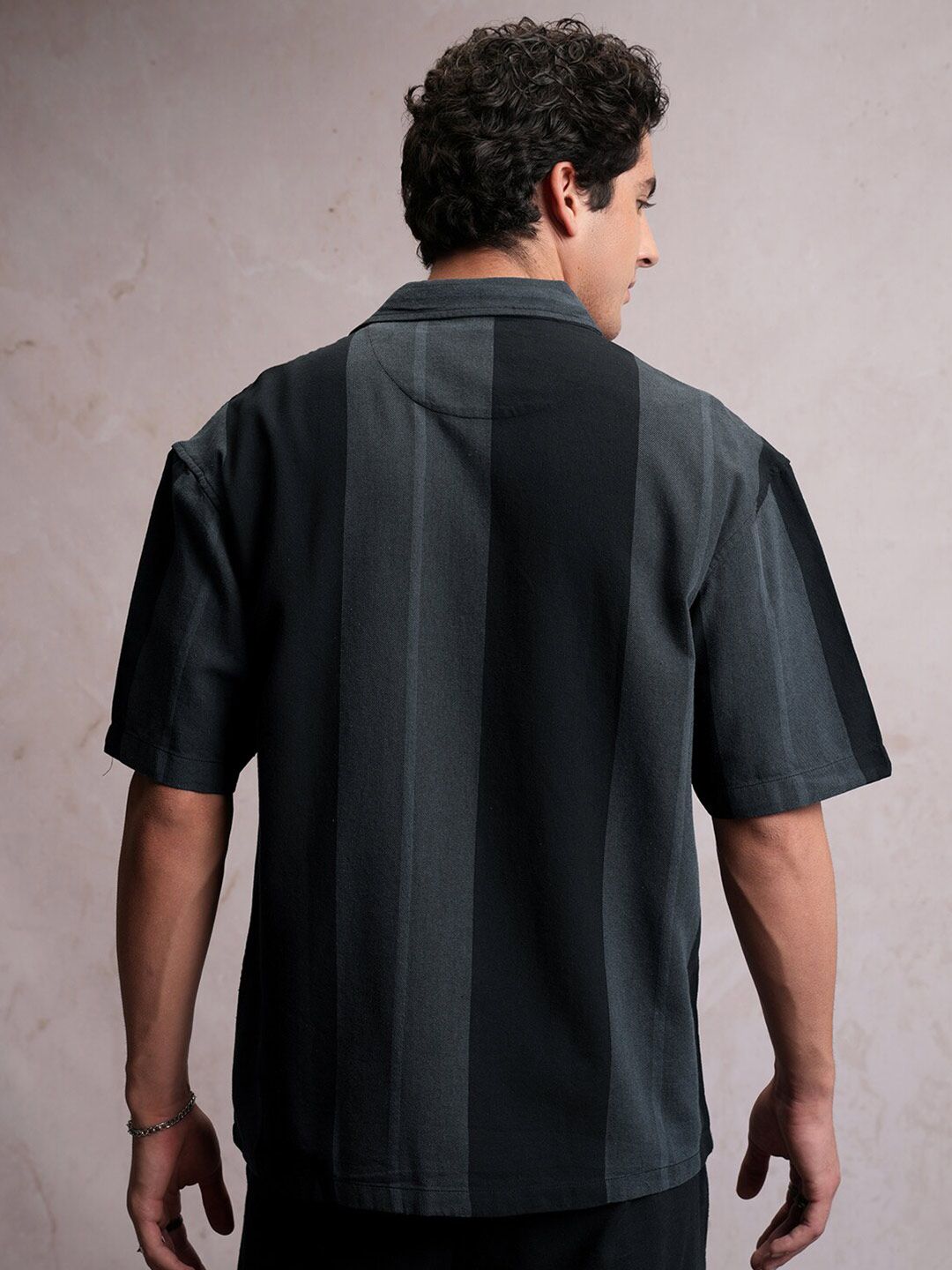 LOCOMOTIVE Dobby Textured Striper Camp Collar Oversized Shirt