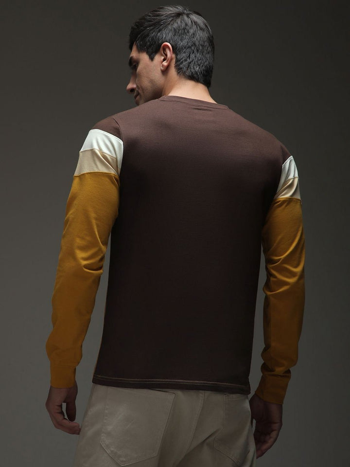 Difference of Opinion Men Colourblocked Round Neck Cotton T-shirt