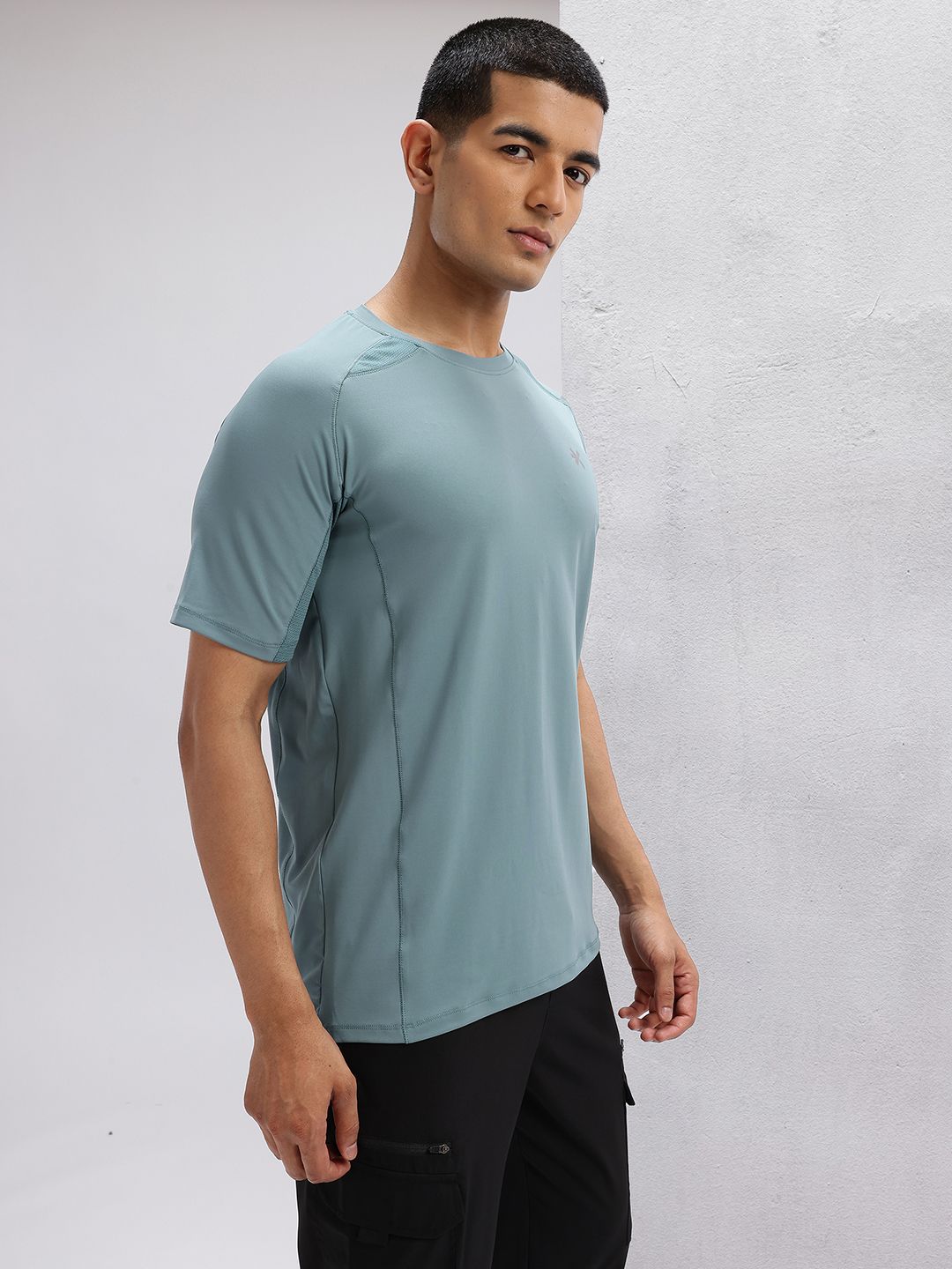 HRX by Hrithik Roshan Men Mesh Training T-shirt