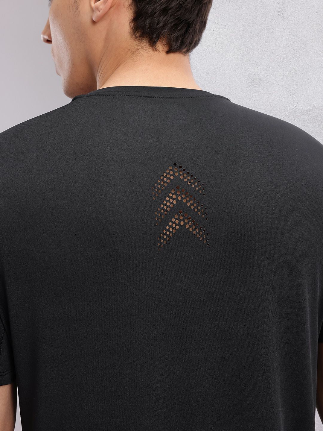 HRX by Hrithik Roshan Men Solid Round Neck Running T-shirt with Perforations